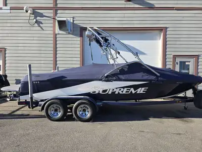 Make your summer dreams come true for epic fun on the water with this awesome wakesurf & wakeboard b...