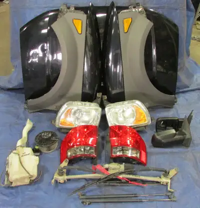 Item For Sale ! Used Off 2003 Honda Element Fender each $99 / Hood $199 / Headlights $99 / Front Bum...