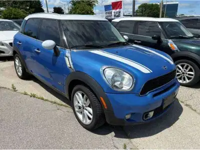 NO ACCIDENTS!! CARFAX CLEAN!! LEATHER INTERIOR, MANUAL TRANSMISSION, HEATED SEATS, ALLOY WHEELS, A/C...