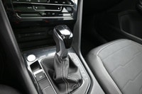 Leather, Apple Carplay, Push button start, Remote start and more!! Kijiji Engine: 4 Cylinder Engine... (image 5)