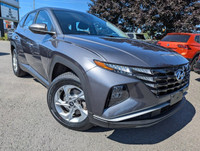 LOW KMS! AWD, APPLE CARPLAY/ANDROID AUTO, HANDSFREE BLUETOOTH, FORWARD COLLISION WARNING, LANE KEEP... (image 6)