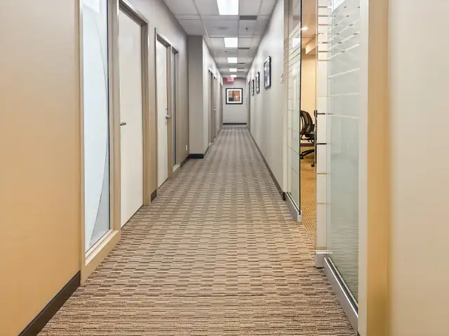 Office space for rent for 1 person in Etobicoke Toronto in Commercial & Office Space for Rent in City of Toronto - Image 13