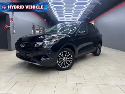 The 2024 Ford Escape in the elegant Black finish coupled with a Front-Wheel Drive system offers an e...