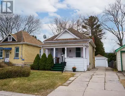 Welcome to 21 Oak Street, a charming 3-bedroom bungalow perfectly positioned on a quiet dead-end str...