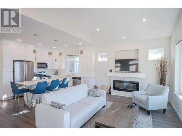 2450 Radio Tower Road Unit# 163 Oliver, British Columbia in Houses for Sale in Penticton - Image 5