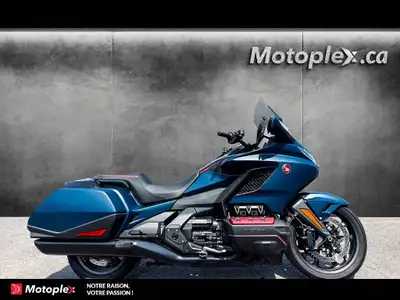 Motoplex St-Eustache goldwing bagger dct GARANTIE PROLONGEE jusqu'a 4 ans disponible et plan d'entre...