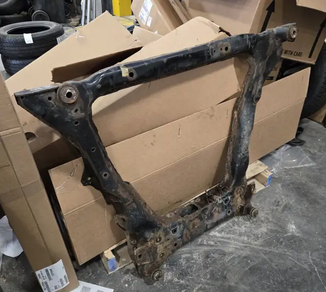 Front Subframe/Cross Member for 2013-2018 Nissan Rogue in Other Parts & Accessories in Yarmouth - Image 2