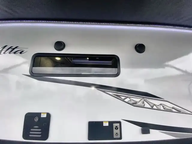 2025 EAST TO WEST Alta 3150KBH in Travel Trailers & Campers in Bedford - Image 18