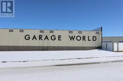 Incredible place to store vehicles , boats , RV or anything you need . Garage world is easy to acces...
