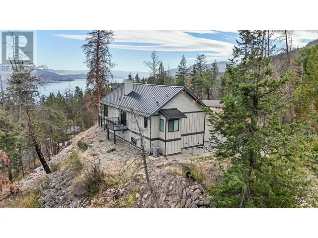 591 Moody Crescent Vernon, British Columbia in Houses for Sale in Vernon - Image 2