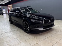 Experience the luxury and performance of the 2024 Volvo V90 Cross Country B6 AWD Plus in stunning Bl... (image 3)