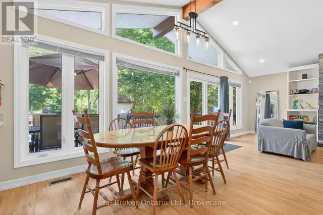 1948 TINY BEACHES ROAD S Tiny, Ontario in Houses for Sale in Oakville / Halton Region - Image 15
