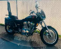 1996 Suzuki VS1400GLPY Intruder Motorcycle.