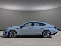 Now available at Guelph Hyundai, this feature-packed 2025 Hyundai Sonata Preferred-Trend AWD combine... (image 2)