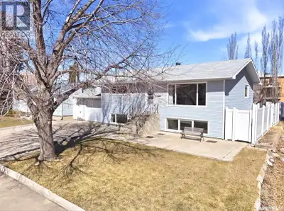 New listing in Saskatoon offering strong investment potential and flexibility. 337 East Place is a r...