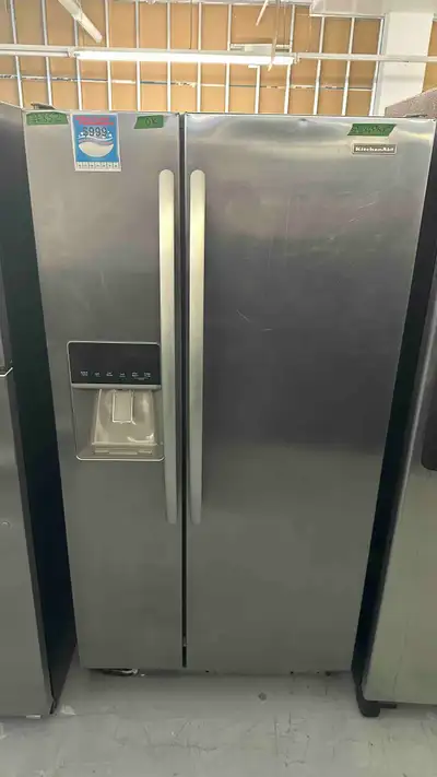 2852-Refrigerateur Kitchen Aid Water & Ice Stainless, View more