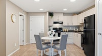 Discover Vista Green, a vibrant, pet-friendly apartment community bringing Broadstreet’s signature c... (image 4)