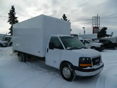 Welcome to Central Truck Sales. 2022 GMC SAVANNA 16 FT CUBE VAN , V8 Automatic transmission ,Cruise...