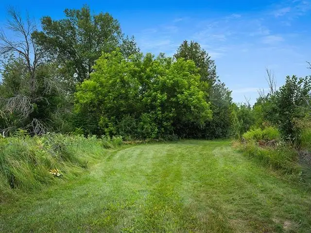 1111 Ch. de la Pointe-Indienne Pontiac, Quebec in Land for Sale in Ottawa - Image 8