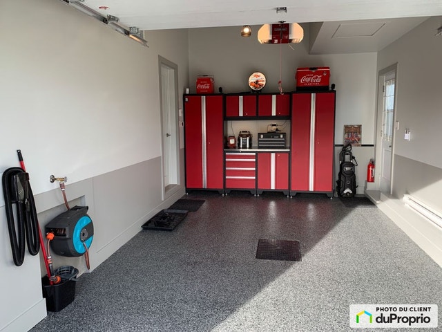 $885,000 - 2 Storey for sale in Ste-Marthe-Sur-Le-Lac — photo 2