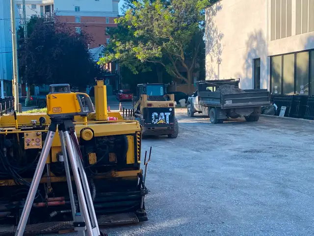 Parking Lot Paving Sales Rep Required in Sales & Retail Sales in Ottawa - Image 11