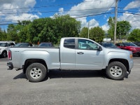 "• Power_Steering • Power_Brakes • Power_Windows • Power_Mirrors • Power_Locks • Air_Conditioning •... (image 5)