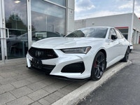 Leather interior, all wheel drive, no accidents, only 1 previous owner, backup camera, tinted window... (image 8)