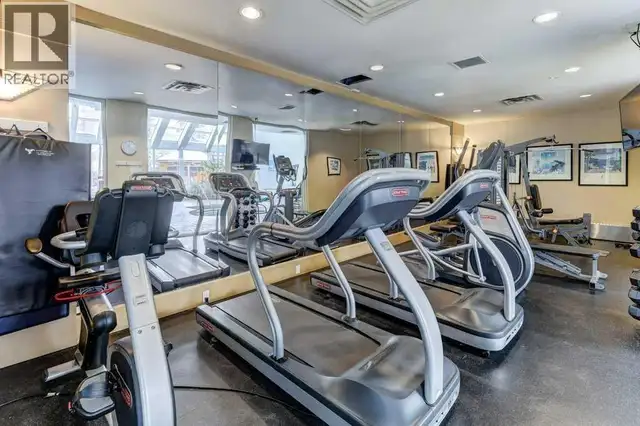 204, 4603 Varsity Drive NW Calgary, Alberta in Commercial & Office Space for Sale in Calgary - Image 14