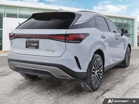 * 8-speed automatic transmission and standard AWD * 14-inch touchscreen with wireless Apple CarPlay... (image 4)