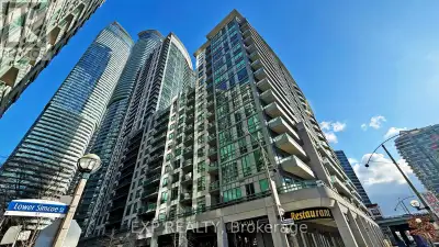 1106 - 25 LOWER SIMCOE STREET Toronto (Waterfront Communities),