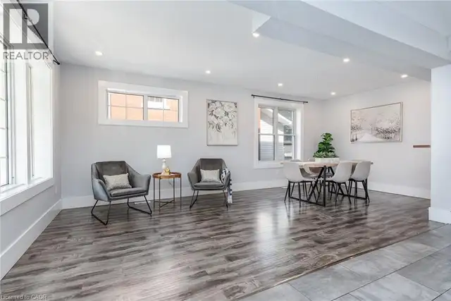 40 WOODLAND Avenue Kitchener, Ontario in Houses for Sale in Kitchener / Waterloo - Image 7