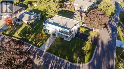 Welcome to this one-of-a-kind, custom-built luxury homefeaturing a patented design that makes it the...