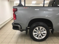 A major advantage of this 2024 Chevrolet Silverado 1500 CUSTOM is the way it blends everyday usabili... (image 4)