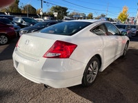HERE IS A NICE CLEAN WELL MAINTAINED ACCORD COUPE FOR YOU NO ACCIDENT LOOKS AND DRIVES GREAT SOLD CE... (image 3)