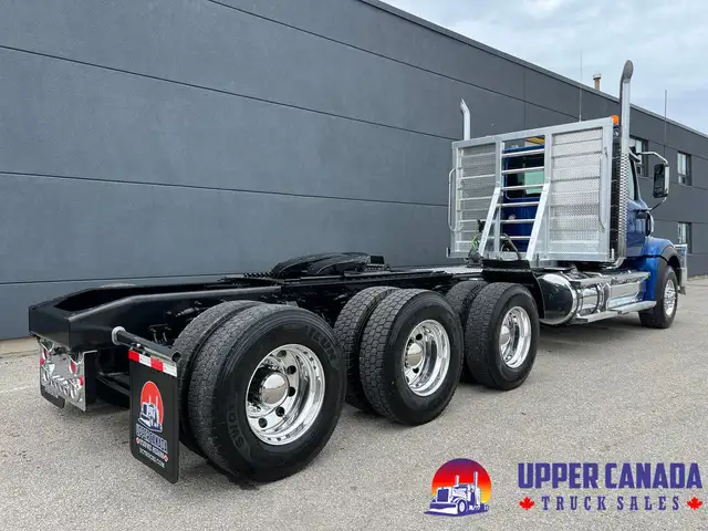 2024 Western Star 49X Tri-Drive in Heavy Trucks in Barrie - Image 6