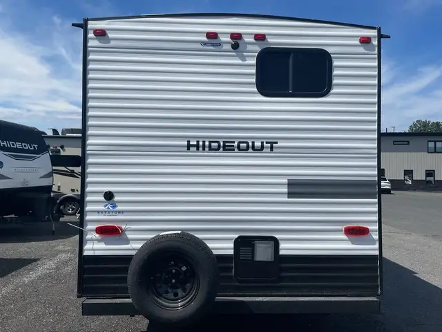 2022 Hideout 262BH--CLEARANCE PRICING in Travel Trailers & Campers in Sudbury - Image 5