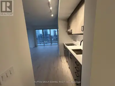 1019 - 9 TECUMSETH STREET Toronto (Niagara), Ontario