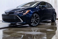 **ONE OWNER - ACCIDENT FREE** 48,064 KM This 2021 Toyota Corolla XSE Hatchback is powered by a 2.0L... (image 3)