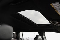 ENGINE: 3.6L PENTASTAR VVT V6 W/ESS,POWER SUNROOF,GLOBAL BLK W/GLOBAL BLK CAPRI LEATHERETTE SEATS W/... (image 6)