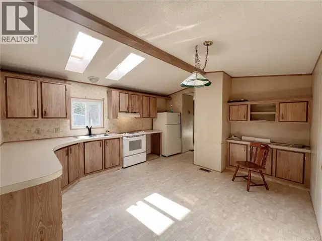602 Matchlee Dr Gold River, British Columbia in Houses for Sale in Campbell River - Image 3