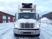 2018 Freightliner M2 106 Ryder Stock ID: 755607 Transmission Type/Speed: AUTO 6 Engine: DIESEL B6.7... (image 1)
