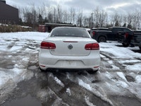 2012 Volkswagen Eos Comfortline Moteur 2.0 litres turbo performant et economique Transmission automa... (image 4)