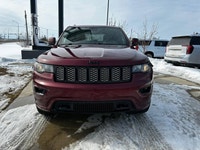 Only 65,605 Miles! This Jeep Grand Cherokee boasts a Regular Unleaded V-6 3.6 L/220 engine powering... (image 1)