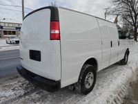 WOW! EXTRA-EXTRA CLEAN INSIDE AND OUT, 2500 3/4 TON CARGO VAN, CLEAN CARFAX HISTORY, A/C, REARVIEW C... (image 6)