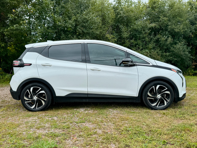 2022 Chevrolet Bolt EV 1LT One owner | Clean Carfax in Cars & Trucks in Ottawa - Image 3