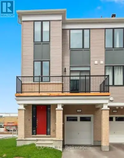 326 PARALLAX PRIVATE Ottawa, Ontario