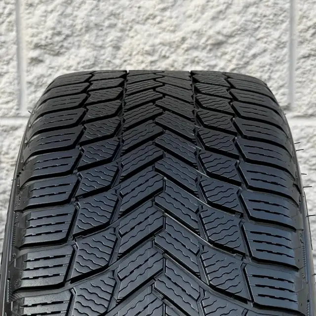 (97%) 4x Volvo XC90 20" OEM Winter Wheels Package in Tires & Rims in City of Toronto - Image 10