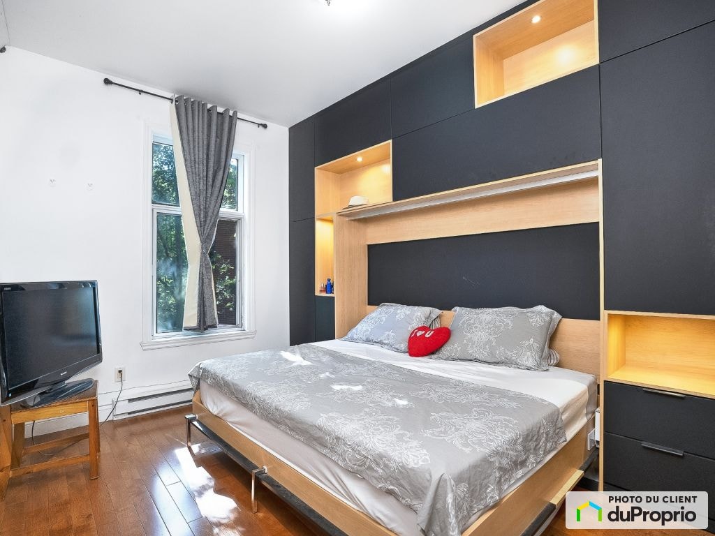 $495,000 - Condominium in Ville-Marie (downtown, old Mtl) — photo 1