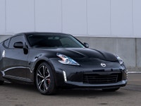 CARGET AUTOMOTIVE is thrilled to offer this 2020 Nissan 370Z Coupe Sport, a rear-wheel-drive sports... (image 4)