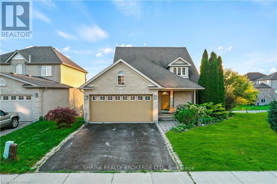 UPPER - 1841 FOXWOOD AVENUE London North (North S), Ontario 2